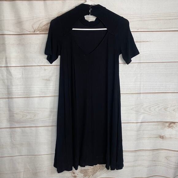 American Eagle Outfitters Soft & Sexy Black Keyhole Back Mini Dress Size XS - Picture 3 of 6